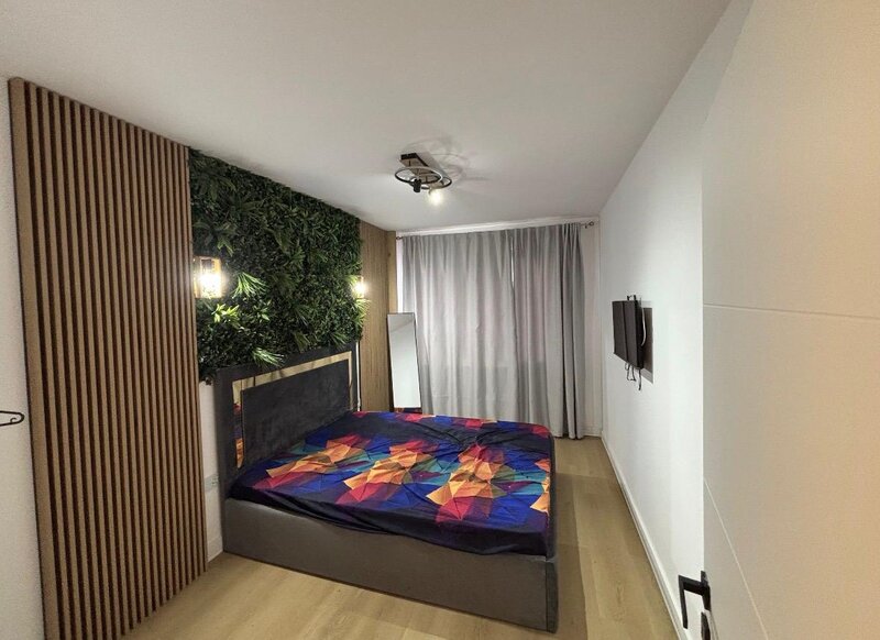 Tineretului, 5 minute metrou, pe strada Poenari,